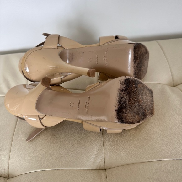 Yves Saint Laurent Paris Women’s Patent Leather Platform Sandals - Size 37 - Picture 4 of 13